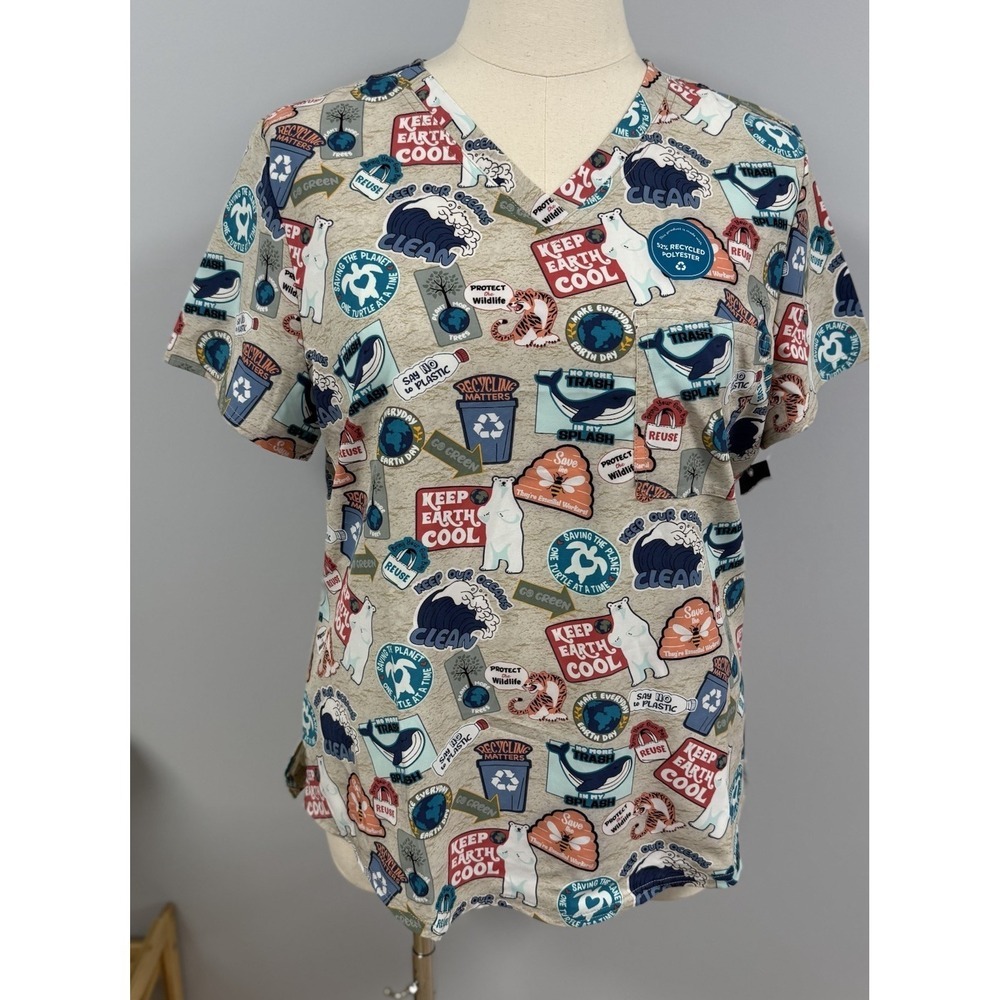 NWT Cherokee Care For The Cause Scrub Top XL Beige Scrubs Polar Bear Bees Tiger